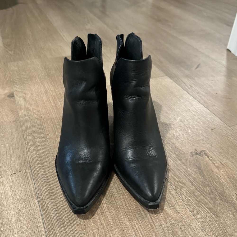 Vince Camuto Booties